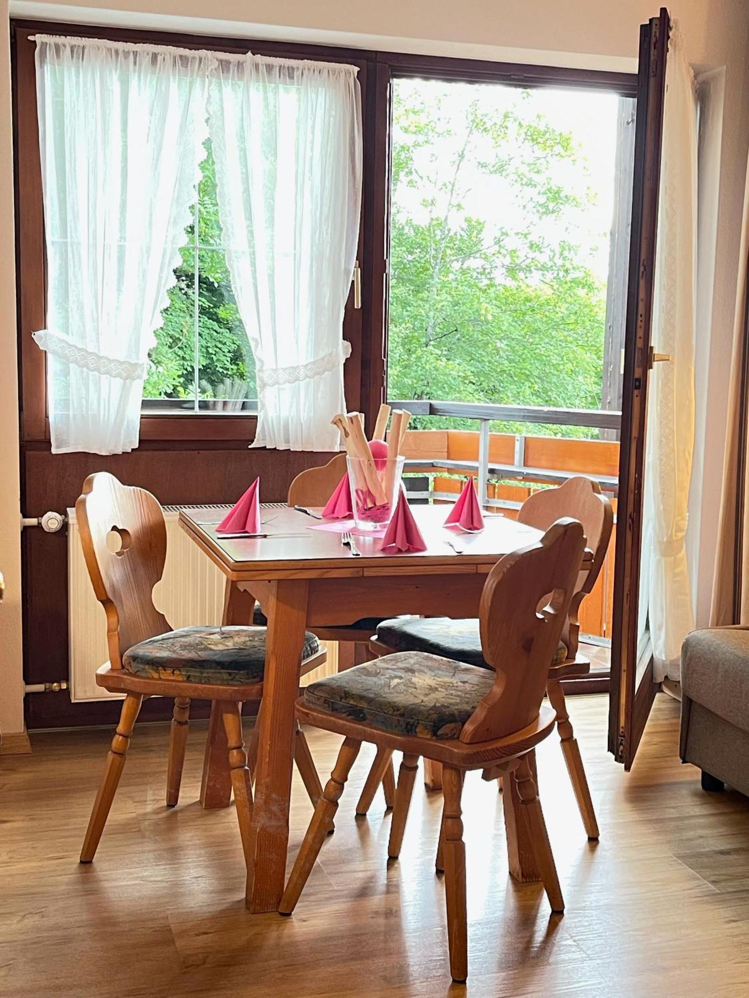 Alpenrose Appartements Неселванг Екстериор снимка
